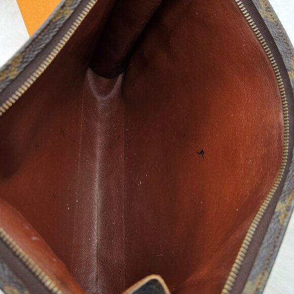 Louis Vuitton  Monogram Pouch 26cm [vWidv5] - Picture 9 of 17